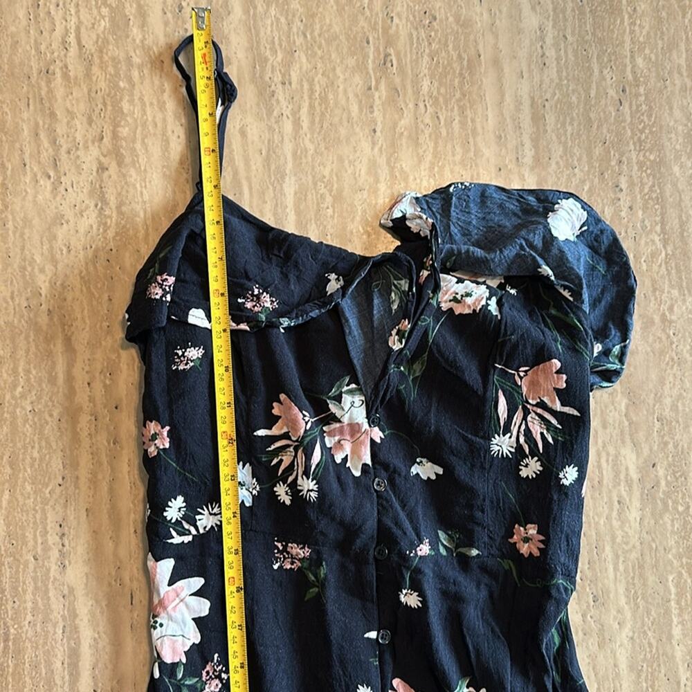 Band of Gypsies Floral Button Front Black Slit Front Girly Pretty Ruffle S12 - Picture 8 of 9